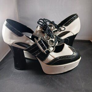 Funtasma by Pleaser Women's Gangster-15 Platform Oxford Black/White Patent
